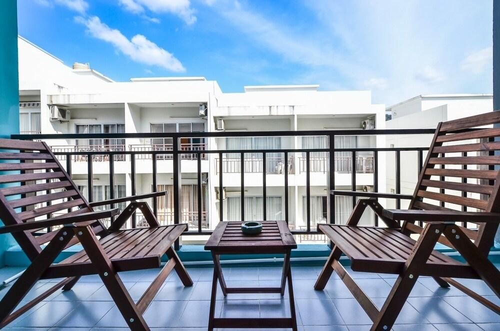 Two Color Patong Otel Dış mekan fotoğraf