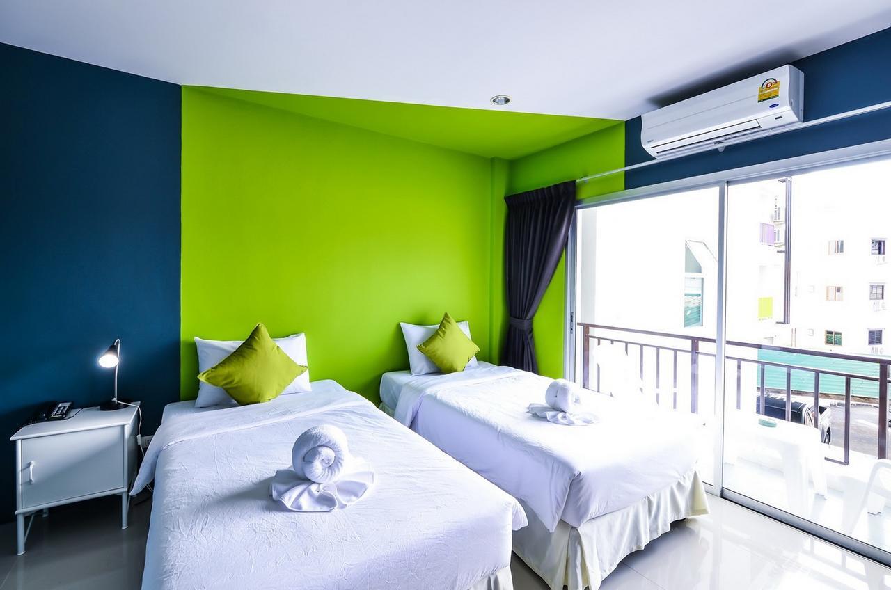 Two Color Patong Otel Dış mekan fotoğraf